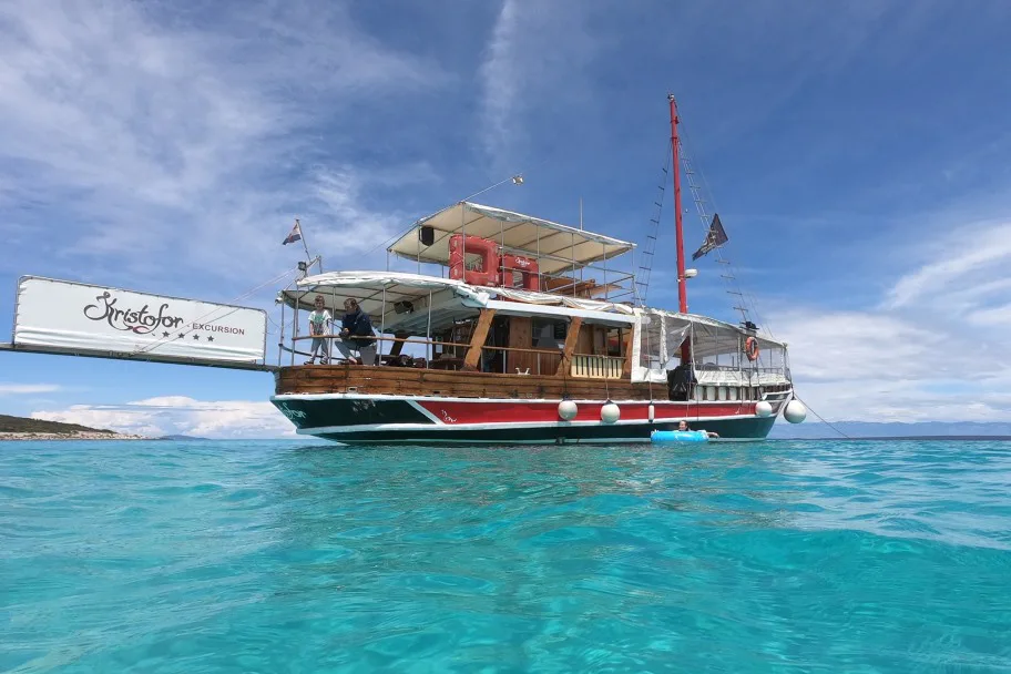 Poreč: Pirate Ship Fish Picnic Boat Excursion – Full Day Cruise to Rovinj and Lim Fjord