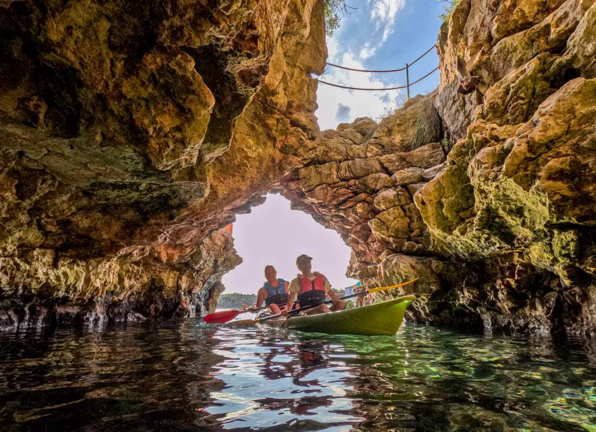 Pula: Islands Cliffs and Cave Kayak Tour – Explore Pula’s Wild Coast by Sea