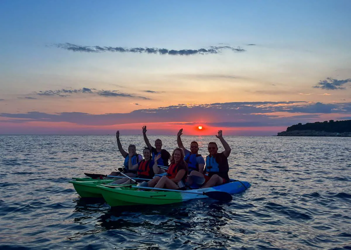 Pula: Sunset Kayak Tour – Paddle Into the Adriatic Sunset photo 4